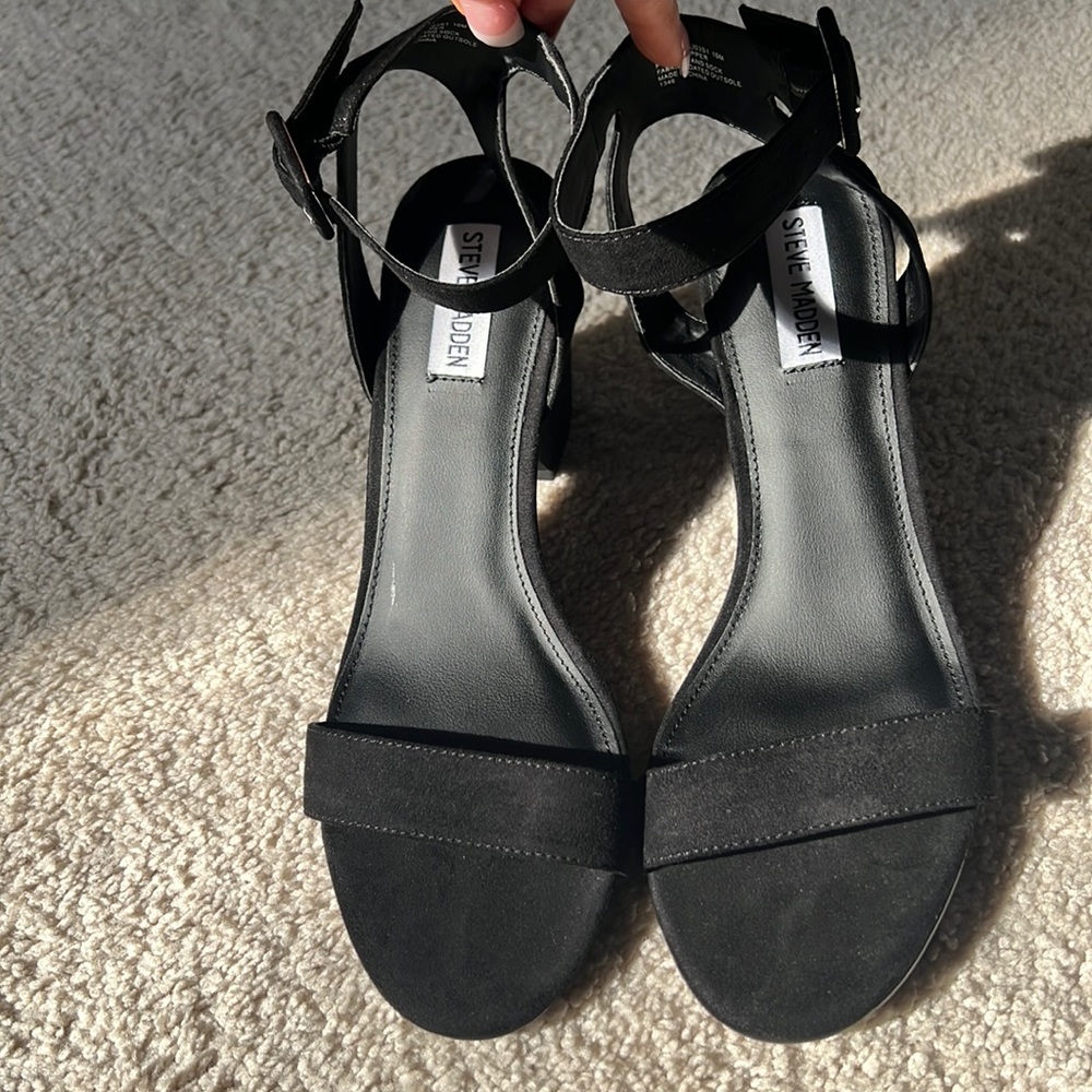 Steve Madden- Malia 3” block heel